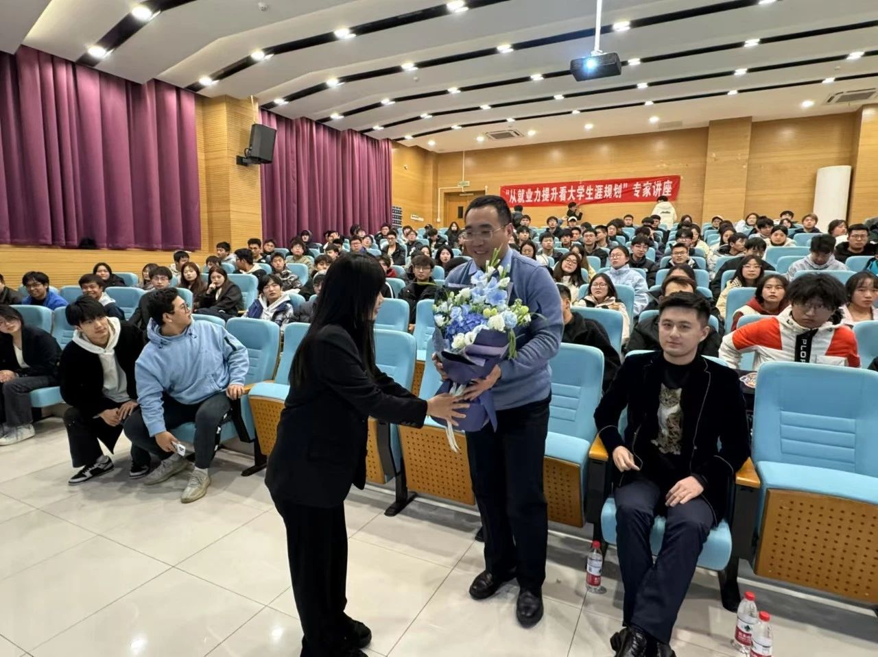 微信图片_20250428104441.jpg
